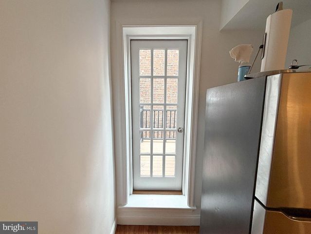 1943 WAVERLY ST, Philadelphia, PA 19146