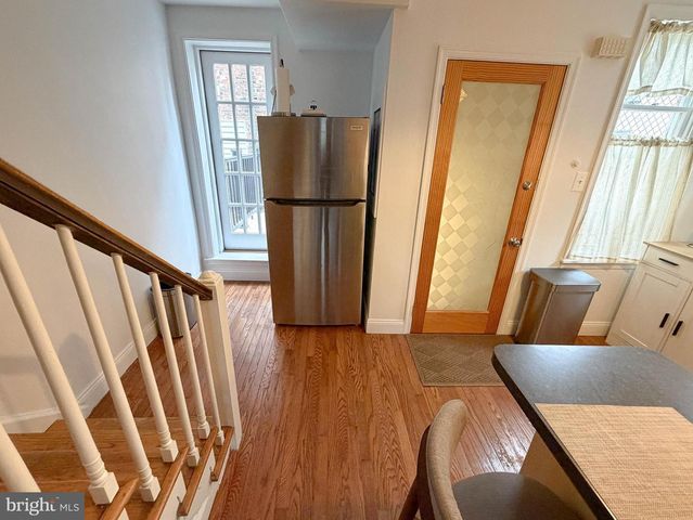 1943 WAVERLY ST, Philadelphia, PA 19146