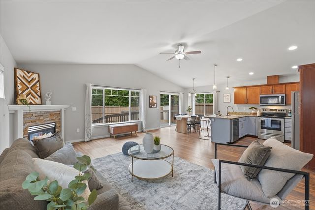 7509 18th Street SE, Lake Stevens, WA 98258