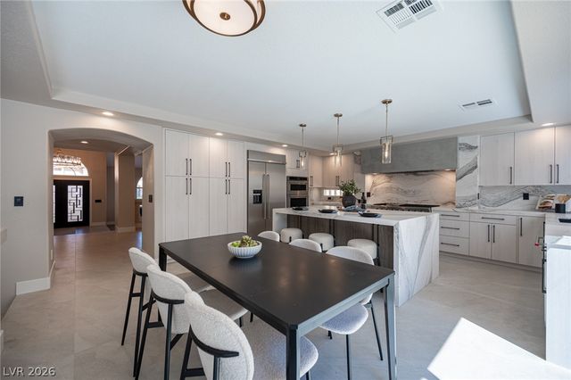 4139 Abernethy Forest Place, Las Vegas, NV 89141