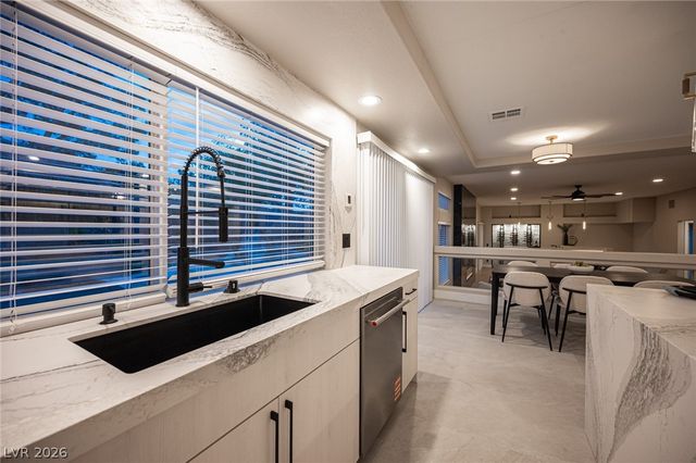 4139 Abernethy Forest Place, Las Vegas, NV 89141