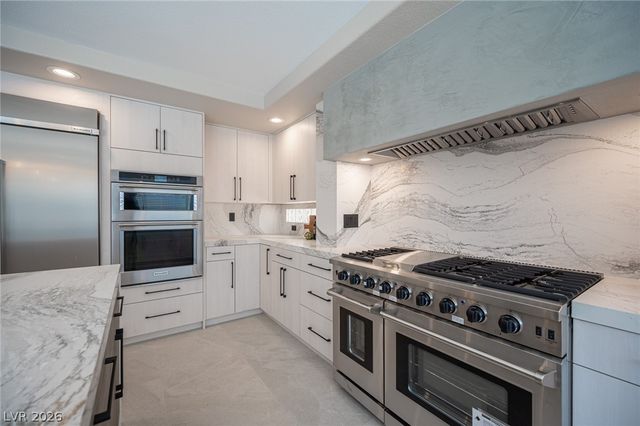 4139 Abernethy Forest Place, Las Vegas, NV 89141