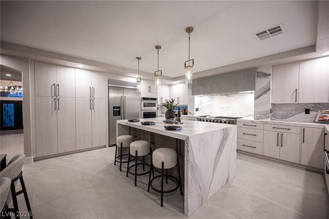 4139 Abernethy Forest Place, Las Vegas, NV 89141