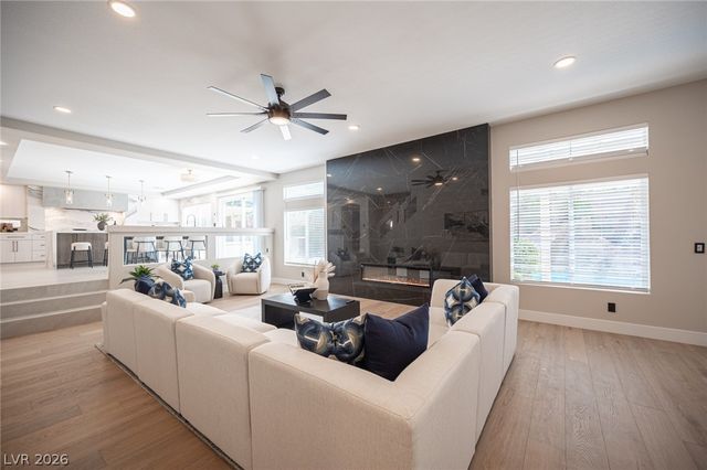 4139 Abernethy Forest Place, Las Vegas, NV 89141
