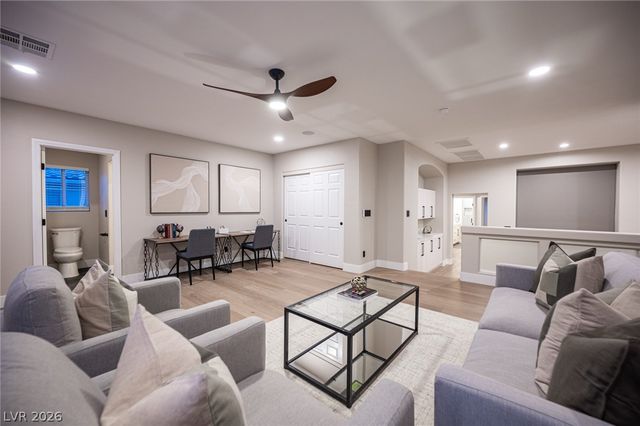 4139 Abernethy Forest Place, Las Vegas, NV 89141