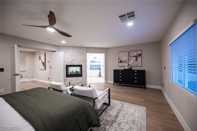 4139 Abernethy Forest Place, Las Vegas, NV 89141