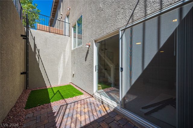 4139 Abernethy Forest Place, Las Vegas, NV 89141