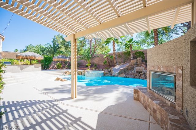 4139 Abernethy Forest Place, Las Vegas, NV 89141