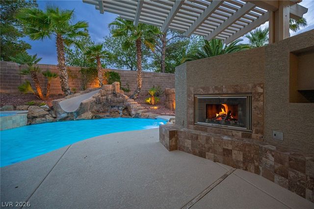 4139 Abernethy Forest Place, Las Vegas, NV 89141