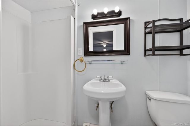 40 E 24th Street, Huntington Station, NY 11746