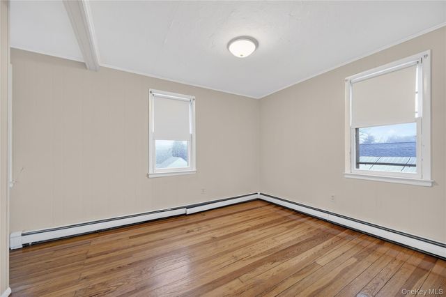 40 E 24th Street, Huntington Station, NY 11746