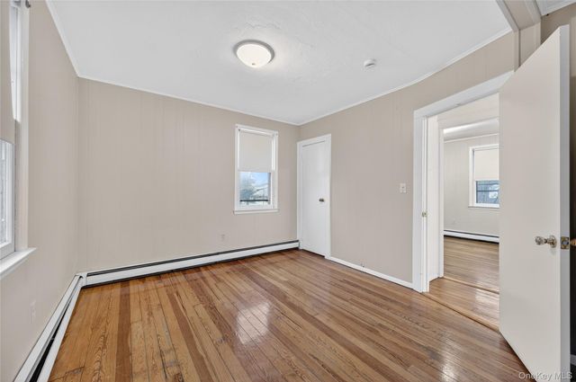 40 E 24th Street, Huntington Station, NY 11746