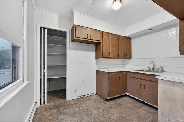 40 E 24th Street, Huntington Station, NY 11746