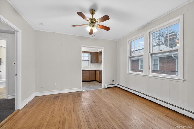 40 E 24th Street, Huntington Station, NY 11746