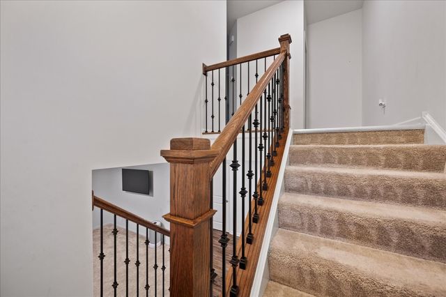 706 Springside Court, Oswego, IL 60543