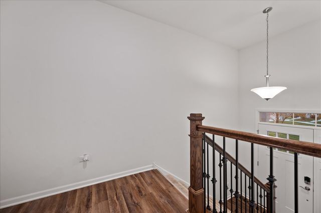 706 Springside Court, Oswego, IL 60543