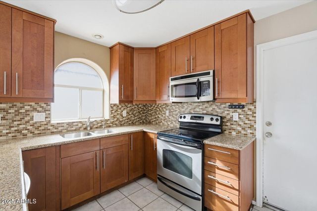 19519 N 53RD Drive, Glendale, AZ 85308