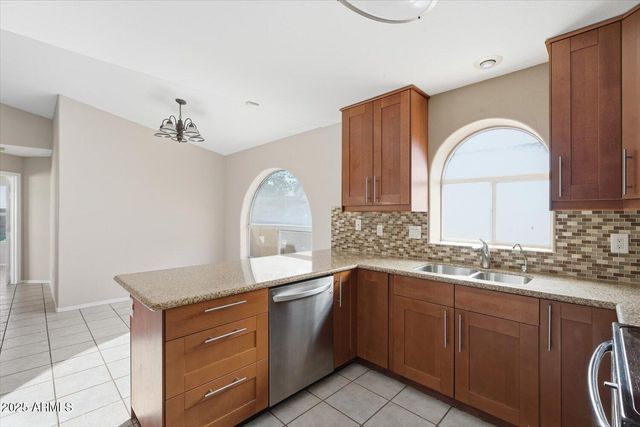 19519 N 53RD Drive, Glendale, AZ 85308