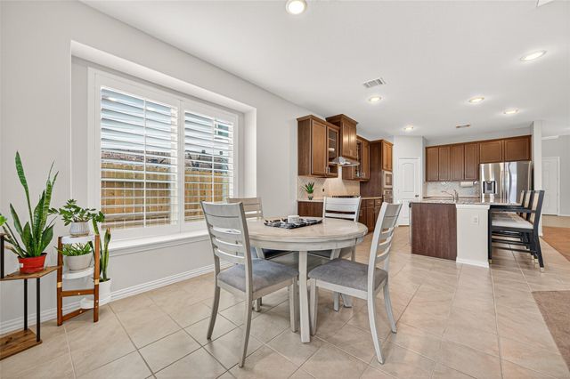 185 Sunray Creek Drive, Katy, TX 77493