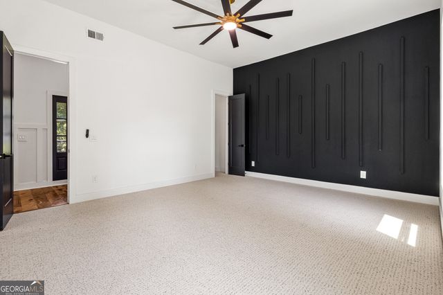6465 Yacht Club Road, Flowery Branch, GA 30542