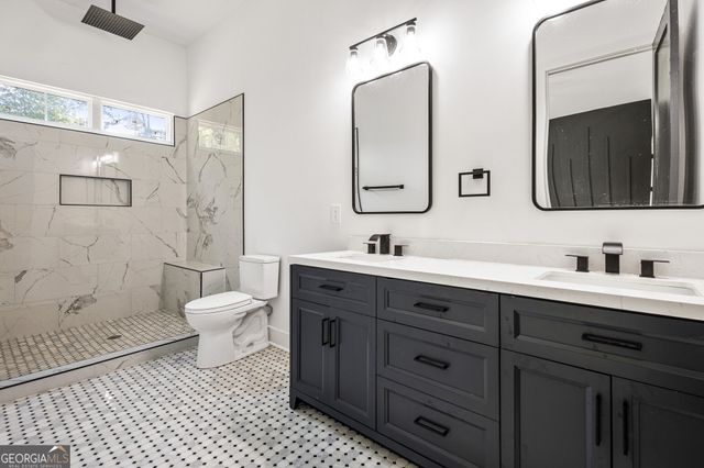 6465 Yacht Club Road, Flowery Branch, GA 30542
