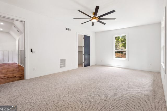6465 Yacht Club Road, Flowery Branch, GA 30542
