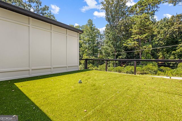 6465 Yacht Club Road, Flowery Branch, GA 30542