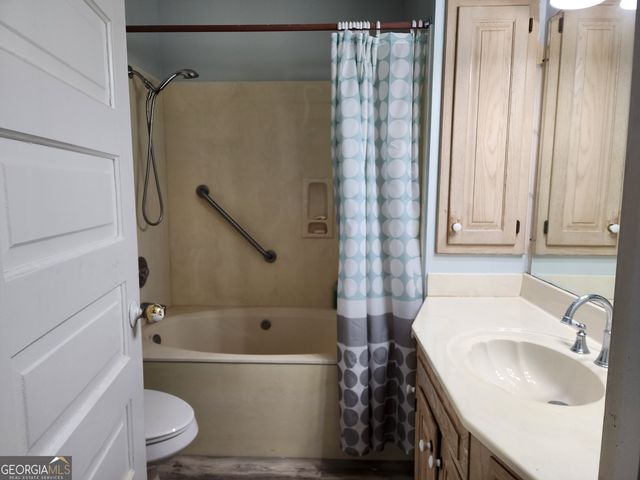 121 Cook Street, Royston, GA 30662