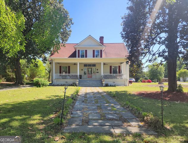 121 Cook Street, Royston, GA 30662