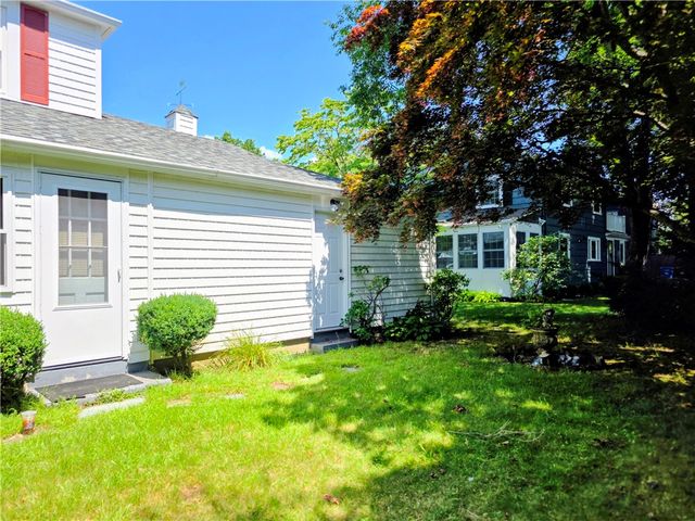 44 Betsey Williams Drive, Cranston, RI 02905