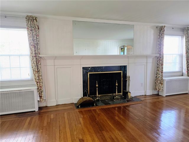 44 Betsey Williams Drive, Cranston, RI 02905