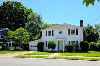 44 Betsey Williams Drive, Cranston, RI 02905
