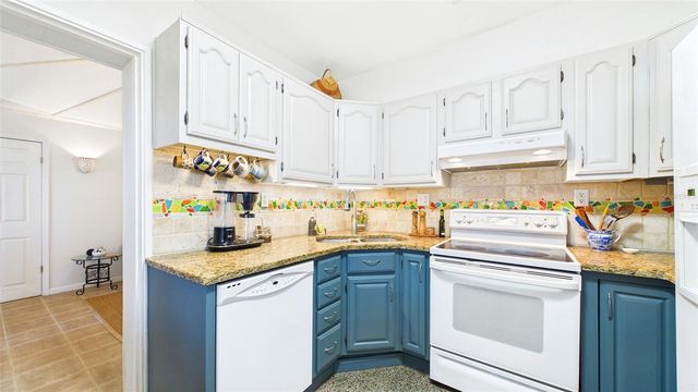 4319 S CAMERON AVENUE, Tampa, FL 33611