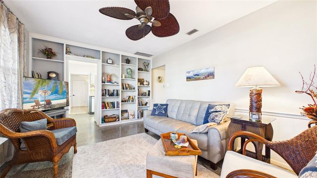 4319 S CAMERON AVENUE, Tampa, FL 33611