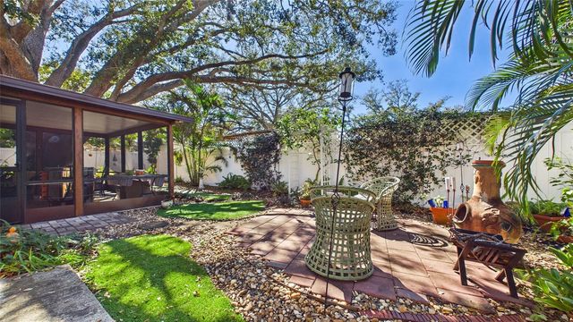 4319 S CAMERON AVENUE, Tampa, FL 33611