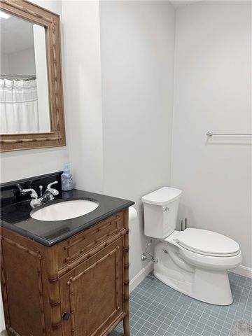 728 Beverage Hill Avenue 6, Pawtucket, RI 02861