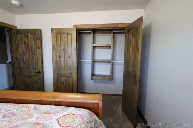 1760 Shepherd Hills, Sulphur, OK 73086