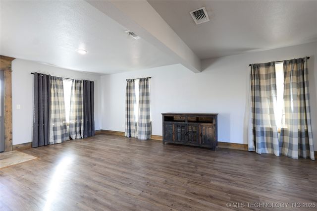 1760 Shepherd Hills, Sulphur, OK 73086