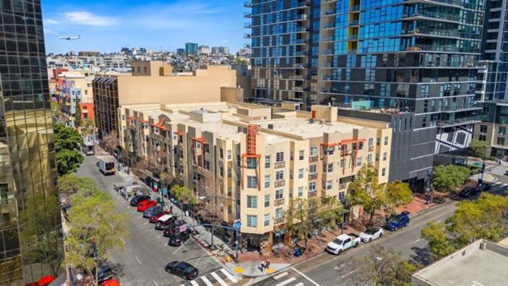 1435 India Street 401, San Diego, CA 92101