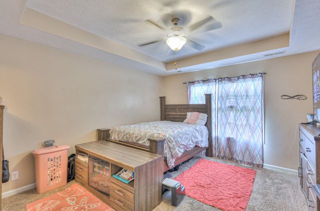 1880 Jackie Lorraine Dr, Clarksville, TN 37042