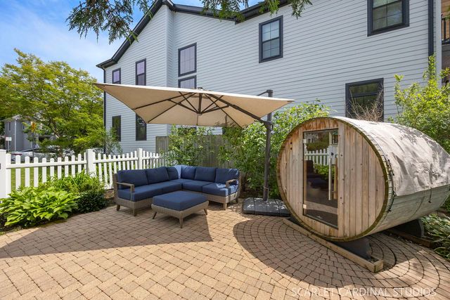 229 Center Street, Naperville, IL 60540