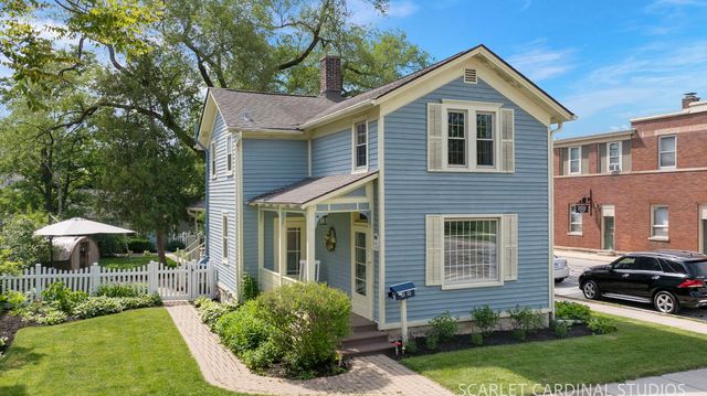 229 Center Street, Naperville, IL 60540