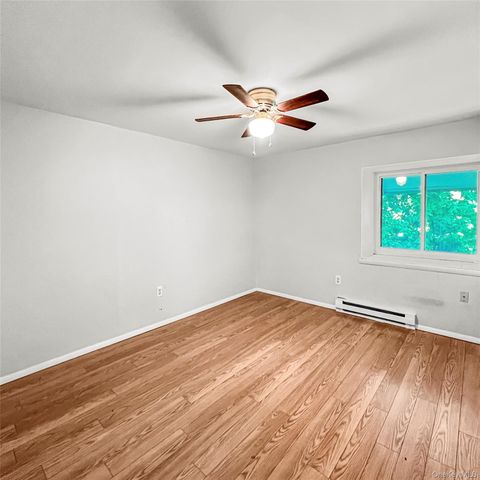 26 Hammond Plaza, Beacon, NY 12508