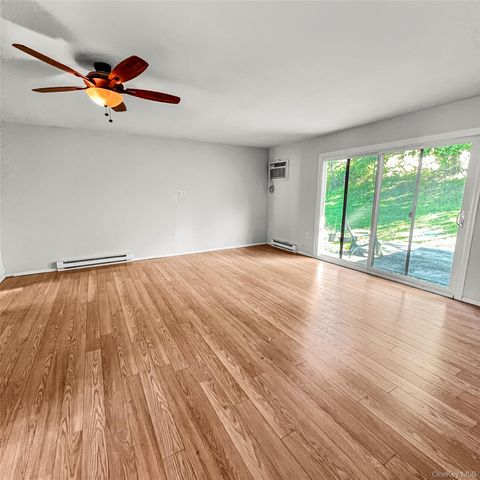 26 Hammond Plaza, Beacon, NY 12508