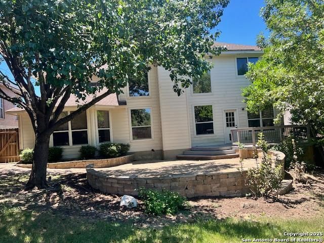 911 Treaty Oak, San Antonio, TX 78258