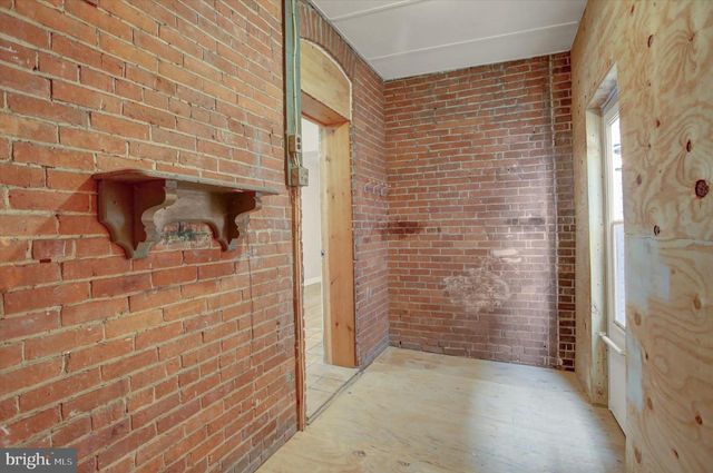 124 HARRISON AVE, Waynesboro, PA 17268