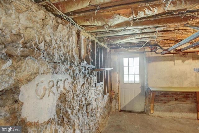 124 HARRISON AVE, Waynesboro, PA 17268