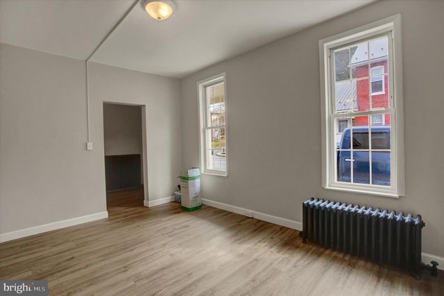 124 HARRISON AVE, Waynesboro, PA 17268