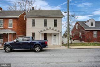 124 HARRISON AVE, Waynesboro, PA 17268