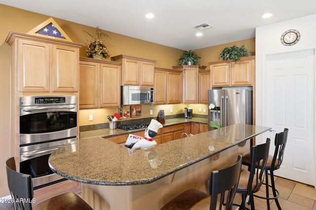 5608 W ALYSSA Lane, Phoenix, AZ 85083